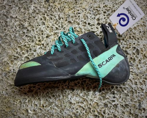 Instinct Laces 00001 - Editada